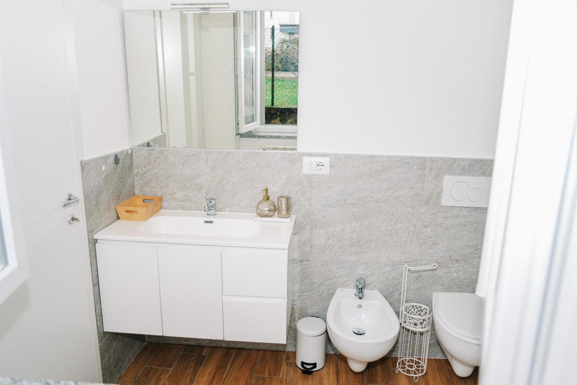 Lora Rose Suite ,Free Parking, Self Check In,2 Como Zewnętrze zdjęcie