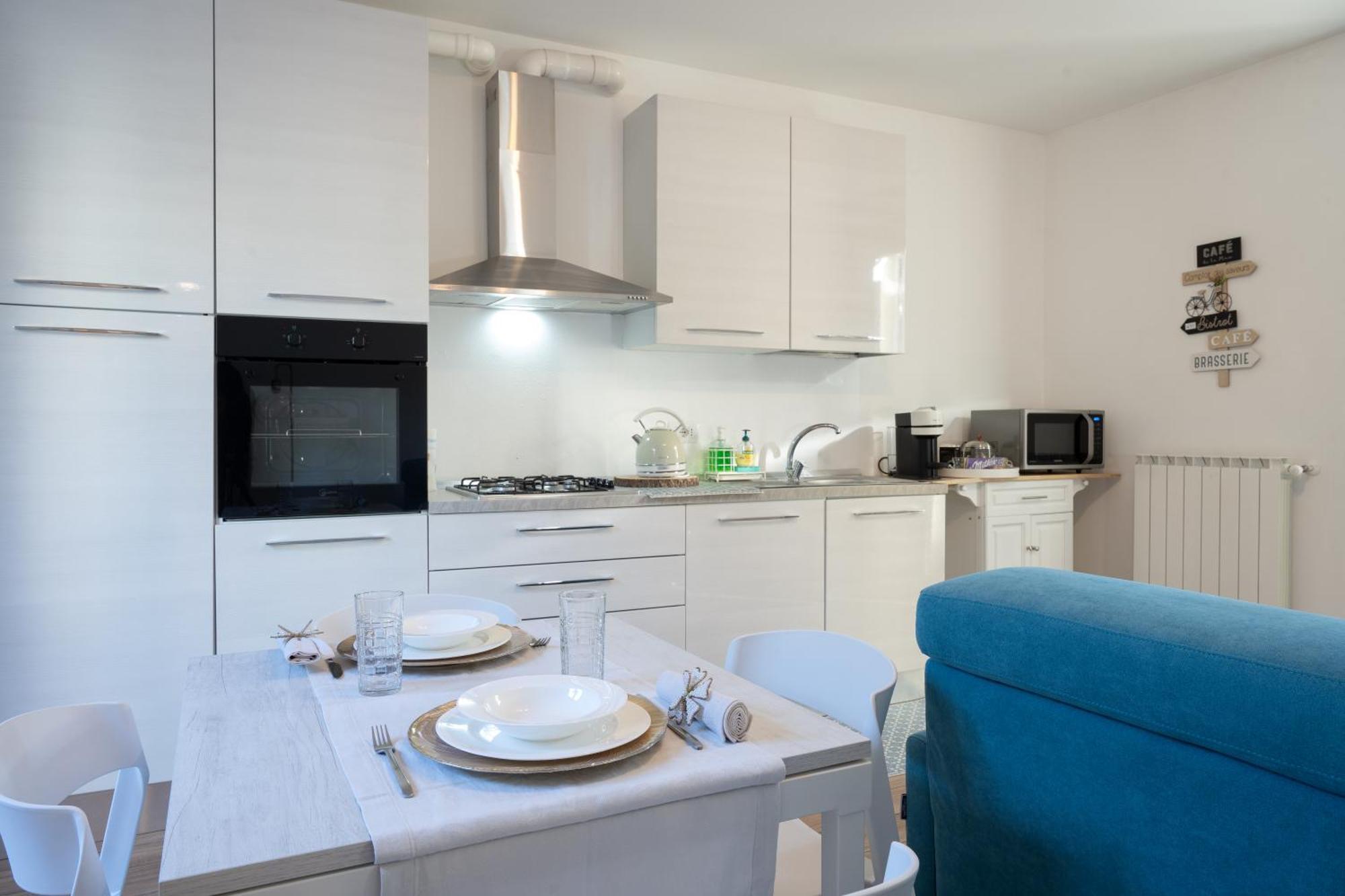 Lora Rose Suite ,Free Parking, Self Check In,2 Como Zewnętrze zdjęcie
