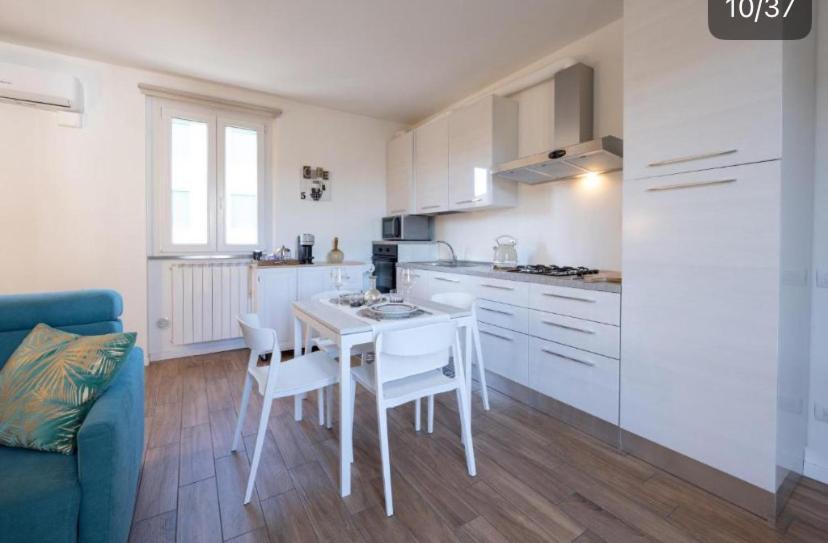 Lora Rose Suite ,Free Parking, Self Check In,2 Como Zewnętrze zdjęcie